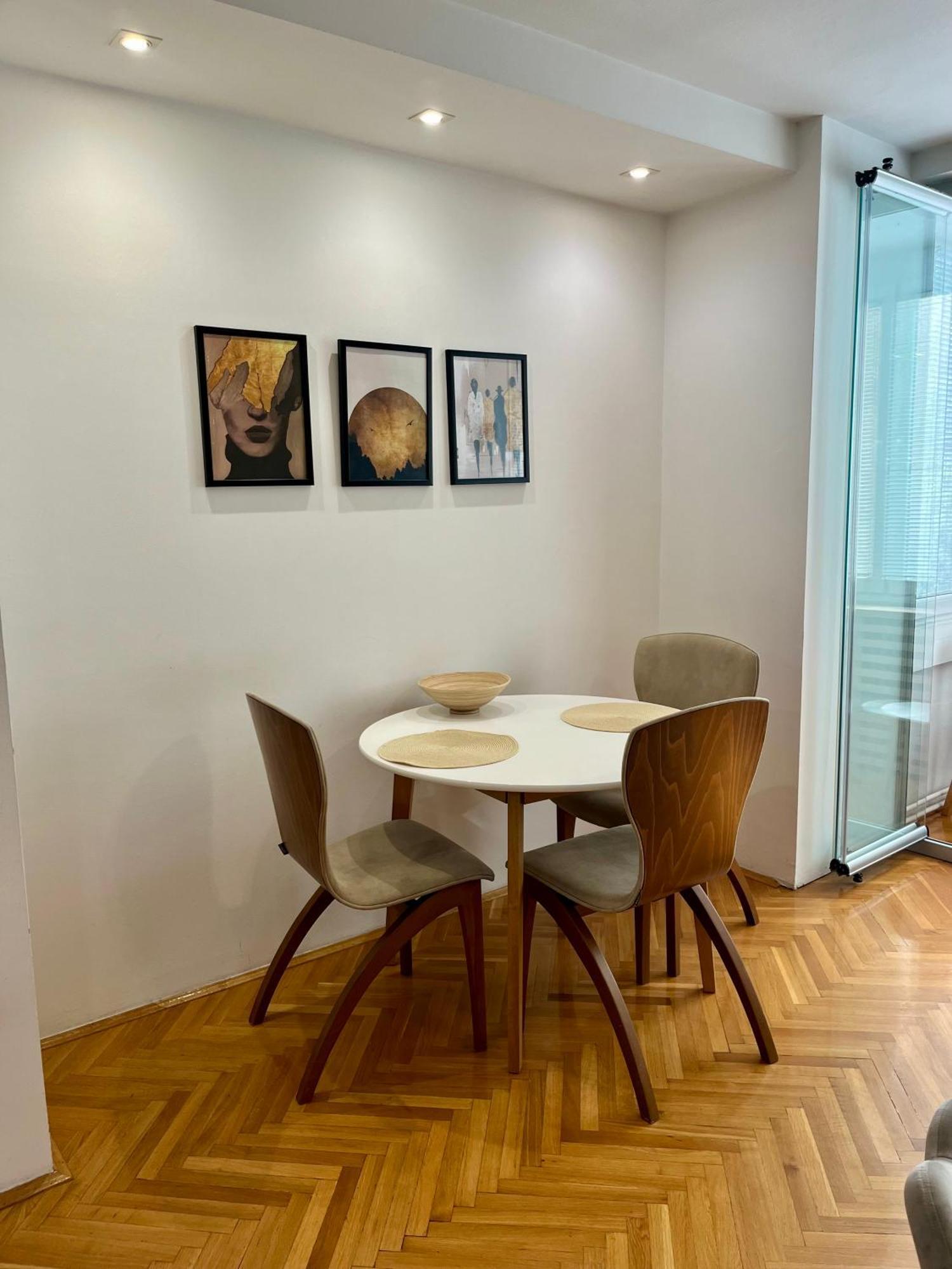 Ruby Luxury Central Apartment Skopje Extérieur photo